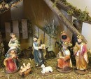 Christmas Crib: Nativity set 3.5 inch figures with stable