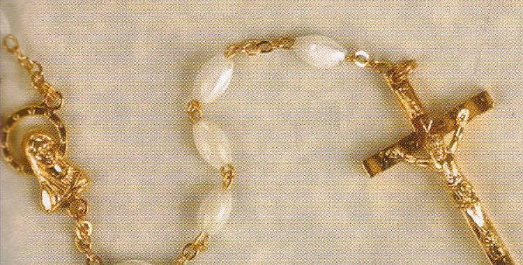 Mother of Pearl Rosary - Gold-plated - oval beads