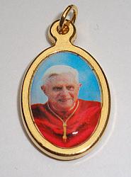 Picture medal - Pope Benedict