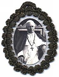 St Pius X - Defender of the True Faith - Relic Badge