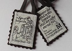 100% Brown Wool Scapular - Medium